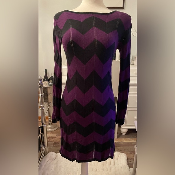 Free Gifts! Add any to your purchase! Dress, Flip Flops, swimsuit, more! - Picture 1 of 7